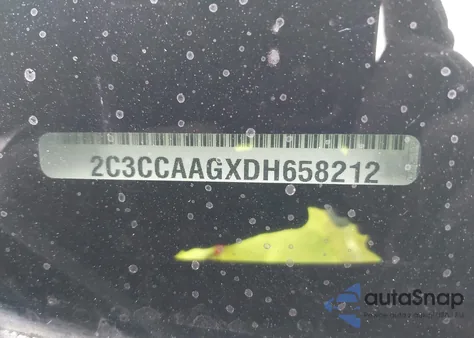 2013 Chrysler 300 Motown z USA, uszkodzony, nr VIN 2C3CCAAGXDH658212